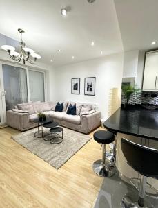 Retreat to a Stylish Ensuite in London