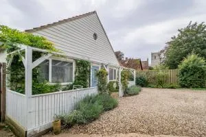 Bettys Cottage - تيتشتويل