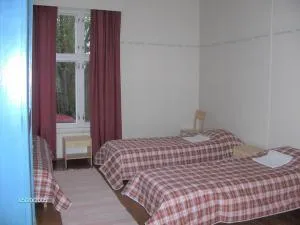 Maaseutumajoitus, Kesti-Iivarin Majatalo - Vöyri