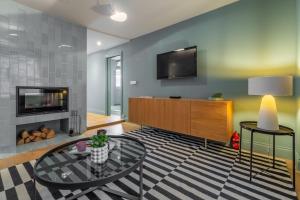 The Old Post Office W