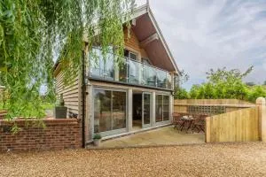 The BeeHive - Ringstead