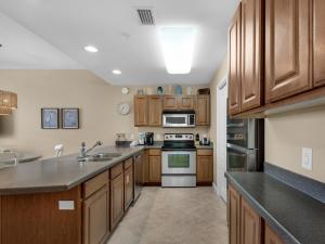 Beach Resort 415 by Newman-Dailey