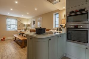 Foxhill House