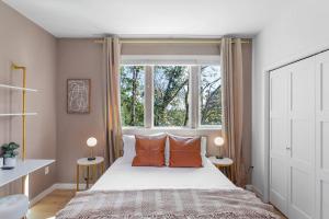 Kenny's Sweet Suite - 84 Walkscore
