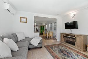 Turtle Hideaway- Walk to Beach & Pier - 4hvězdičkové hotely ve městě St. Augustine