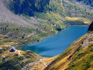 Studio cosy 4 pers. avec loggia, parking et équipement complet, à deux pas du centre de Cauterets - FR-1-401-78