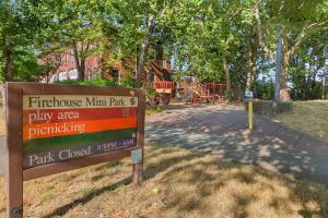 Daves Sweet Suite - 84 Walkscore