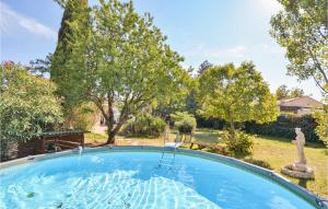 Maisons de vacances Amazing home in Beauvoisin with Outdoor swimming pool, WiFi and 2 Bedrooms : photos des chambres