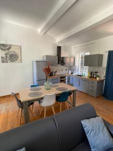 Charmant T2 au centre historique d Avignon