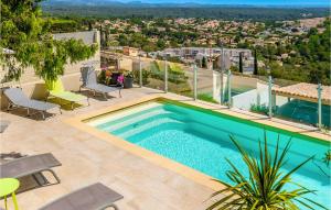 Lovely Home In Roquebrune-Sur-Argens