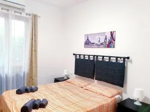 La Casa di Argo Acquario di Genova, Parcheggio Gratuito, Stazione Sestri - Sestri Ponente