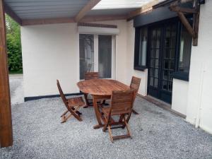 Maisons de vacances LE CHANT DES OISEAUX arrivee autonome : photos des chambres