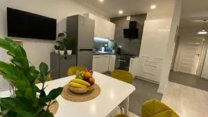 Apartament nad jeziorem - Helusz