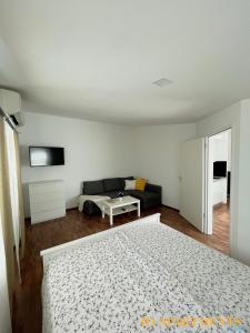 ID Apartment
