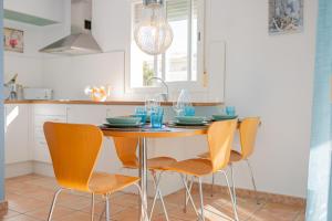 Apartamentos Turisticos CAN CUNILL