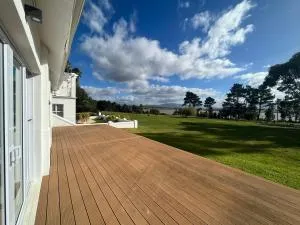 The Lake House - Theewaterskloof Golf Estate - Klipkraal