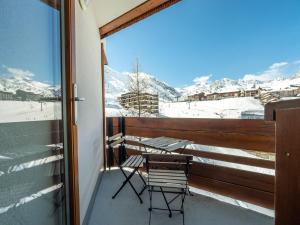 T2 confortable skis aux pieds avec balcon à Tignes - FR-1-502-480