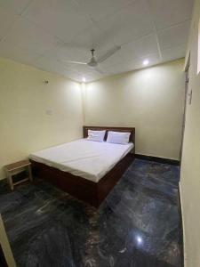 Hotel O Balaji, Guest House