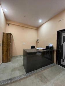 Hotel O Balaji, Guest House