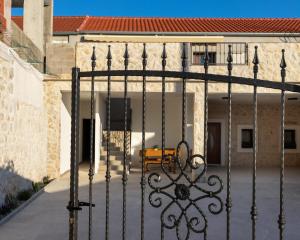 Apartments with parking spaces Bibinje, Zadar - 21094