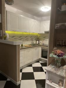 Apartments with WiFi Split - 21347