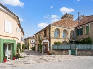 Maisons de vacances Charming village house in Monteux with parking : photos des chambres