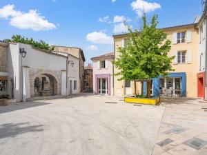 Maisons de vacances Charming village house in Monteux with parking : photos des chambres