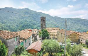 3 Bedroom Amazing Apartment In Benabbio