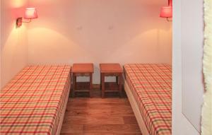 Appartements Nice Apartment In Puy St Vincent With Wifi, Outdoor Swimming Pool And Sauna : photos des chambres