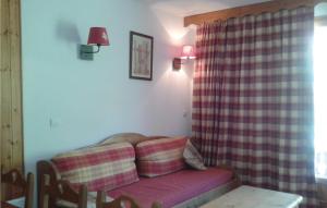 Appartements Nice Apartment In Puy St Vincent With Wifi, Outdoor Swimming Pool And Sauna : photos des chambres