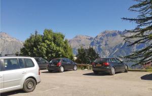 Appartements Nice Apartment In Puy St Vincent With Wifi, Outdoor Swimming Pool And Sauna : photos des chambres