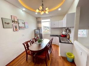 Biệt Thự (Villa)