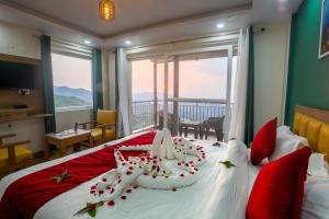 Mukteshwar Treat Resort