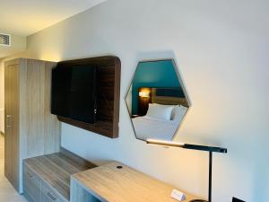 Holiday Inn Express - Guadalajara Vallarta Poniente by IHG