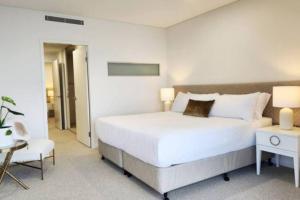 Modern luxury with breathtaking ocean views