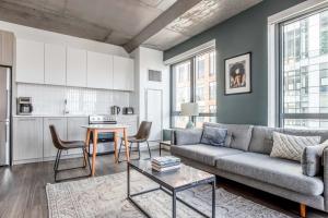 Kendall Sq 1BR w Office Nook Gym nr MIT BOS-43