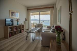 Seafront Apartment Grace