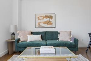 Upper West Side 2br w doorman nr Central Park NYC-1151