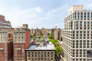 Upper West Side 2br w doorman nr Central Park NYC-1151