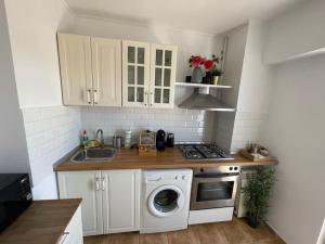 Stylish Studio - Piata Alba Iulia