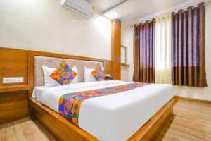 FabHotel Atharv