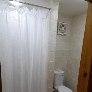 شاليه فرش فندقي بقرية بالميرا بيتش العين السخنه للعائلات