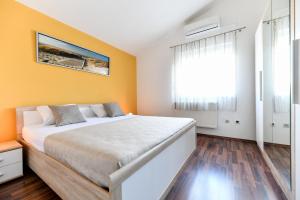 Villa Andrea with private heathed pool