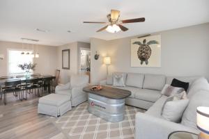 Salt Cured by Pristine Properties Vacation Rentals