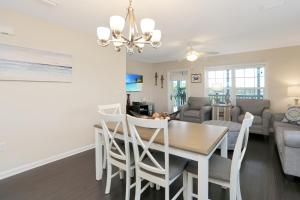 Barrier Dunes 108 - 207 C Moon by Pristine Properties Vacation Rentals