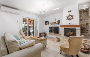 Awesome Home In Cesarica With Sauna