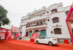 SPOT ON J C Guest House
