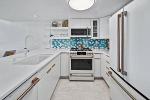 One Seagrove Place #1308 - "Love at First Sight"