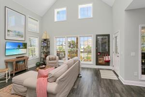 Bethany Cottage by Pristine Properties Vacation Rentals
