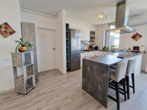 Mirvana Apartments Azur Skyview